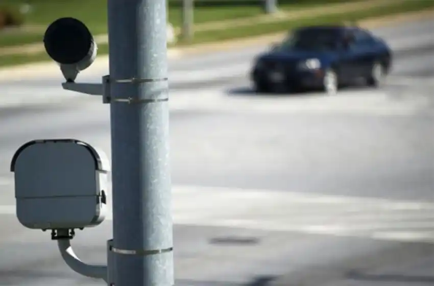 Miguel Tessandori criticó duramente el nuevo sistema de fotomultas y propuso rever las velocidades en calles