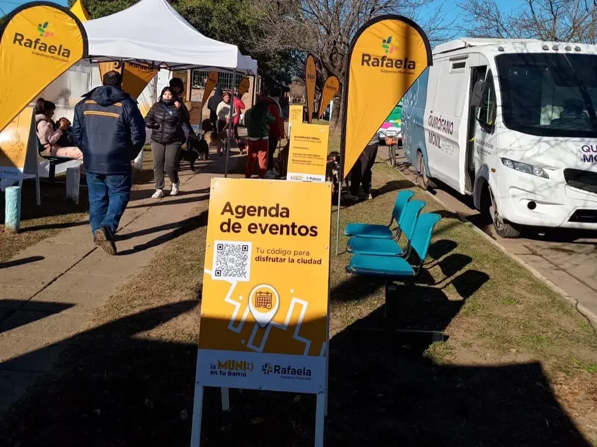 “La Muni en tu Barrio” acercó cientos de servicios y trámites a vecinos del Mora