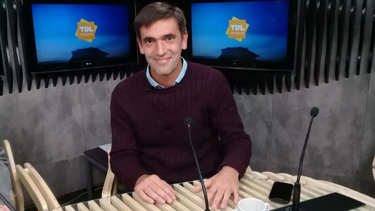 Rogelio Iparraguirre en el desayuno de Tandil Despierta