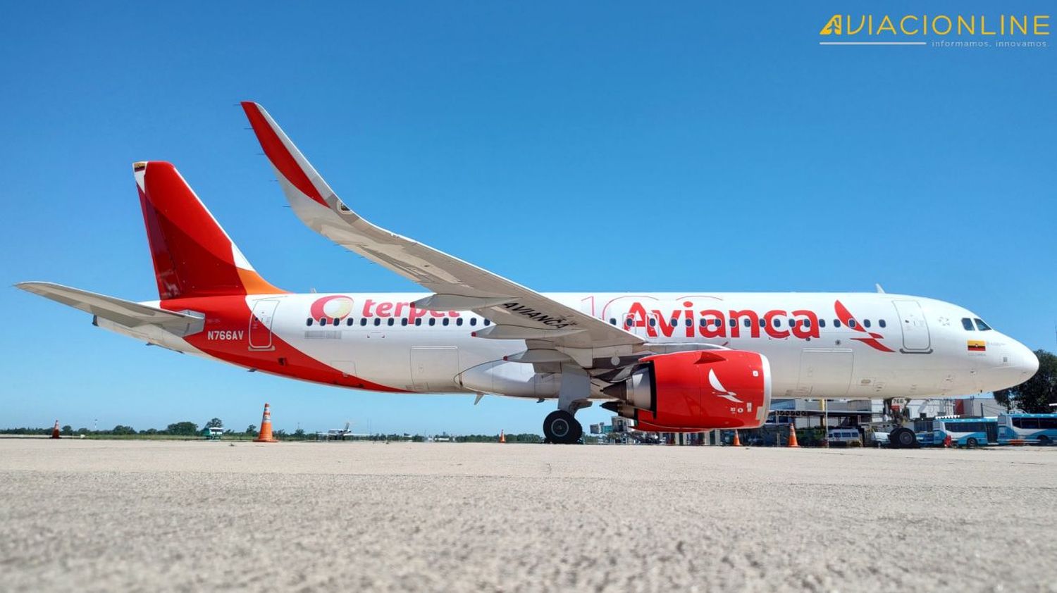 [FOTOGALERÍA] Un Airbus A320neo de Avianca en Córdoba