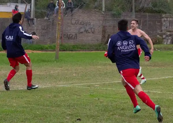 Independiente arriesga la punta ante Deportivo en un atractivo adelanto
