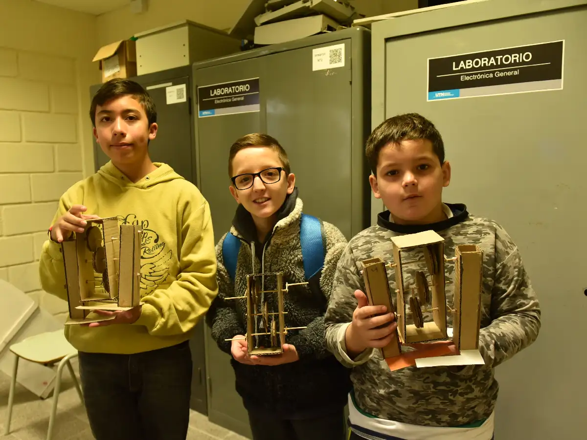 Robótica: un “juguete” para  inspirar a futuros ingenieros   