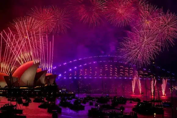 ASÍ SE PREPARA EL MUNDO para recibir el 2024 (FOTOS +VIDEO)