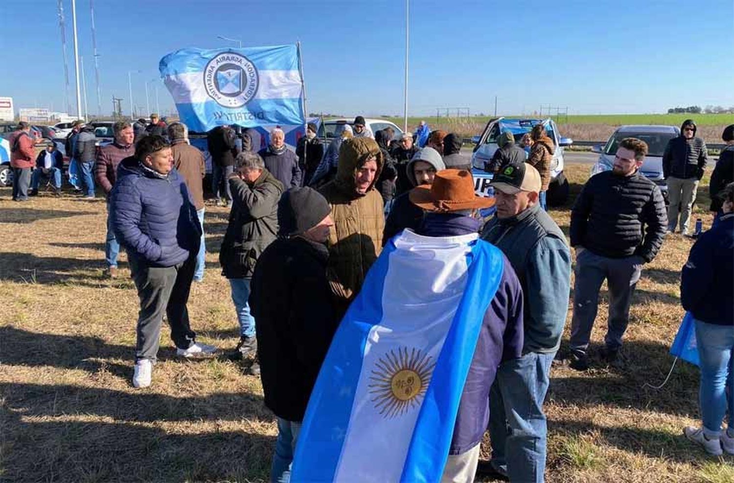 Comenzó el paro de productores rurales en señal de protesta a las medidas del Gobierno nacional