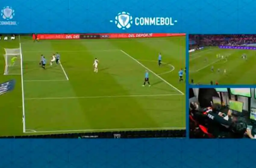 CONMEBOL publicó los audios del VAR luego de la polémica en el partido de Uruguay ante Perú
