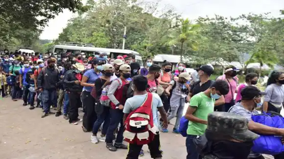 ¡NO HAY PELIGRO QUE LOS DETENGA! Más de 1.100 migrantes venezolanos han pasado por Honduras este año