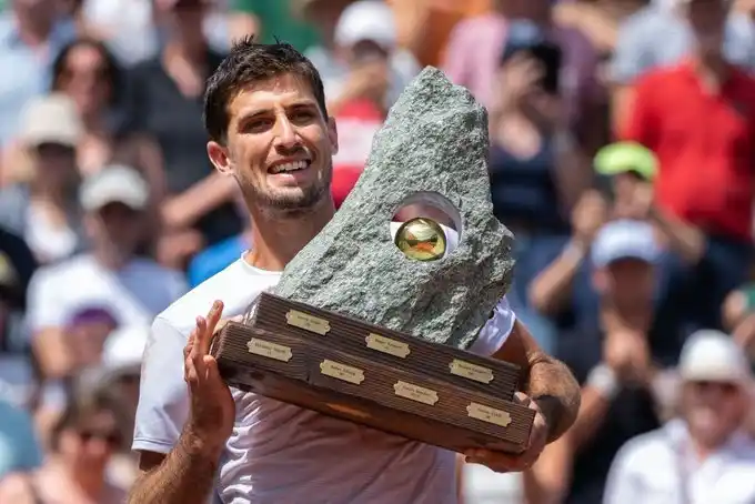 Cachín subió 41 posiciones con su victoria en Suiza.