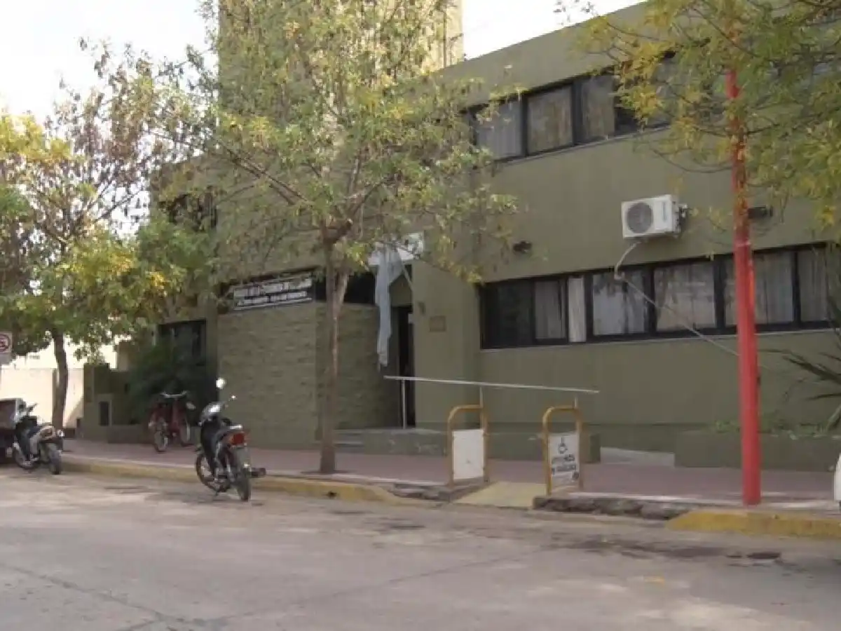 Arroyito: le robaron la camioneta de la cochera de su casa