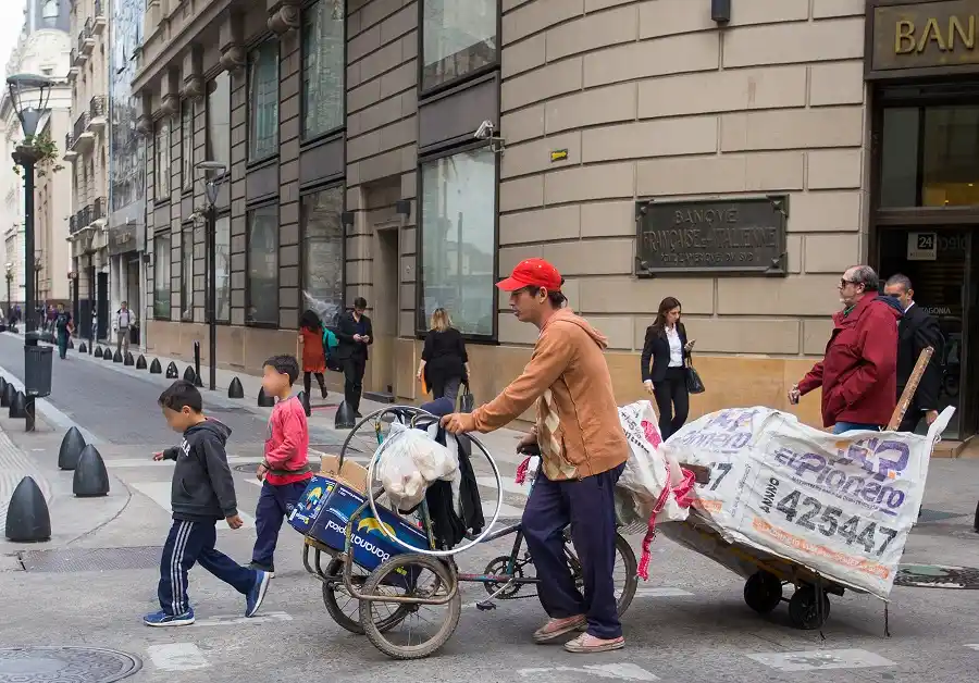 La canasta alimentaria subió 28 puntos por encima de la inflación