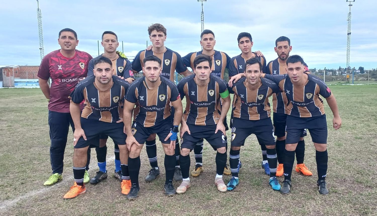 Deportivo Gurises sigue sin poder ganar en el torneo (crédito: Armando Ibarra).