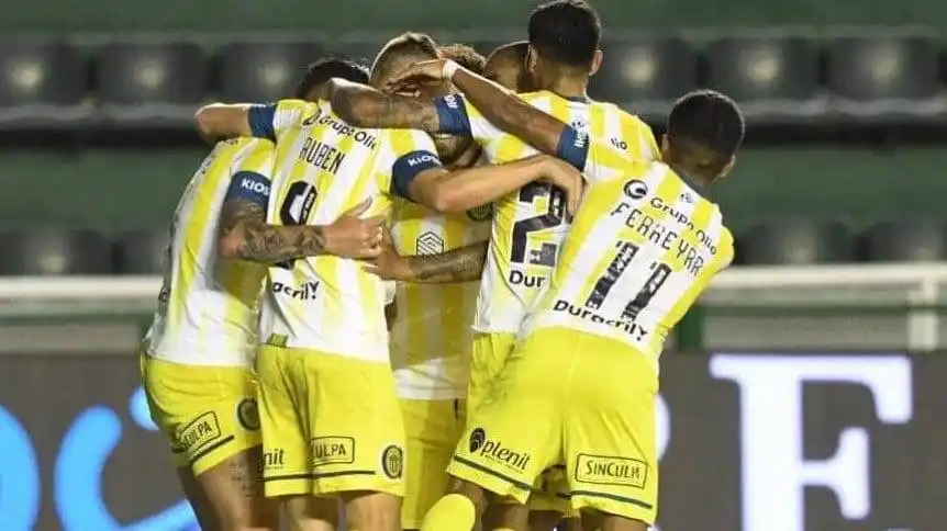 Rosario Central venció a Banfield en el Florencio Sola