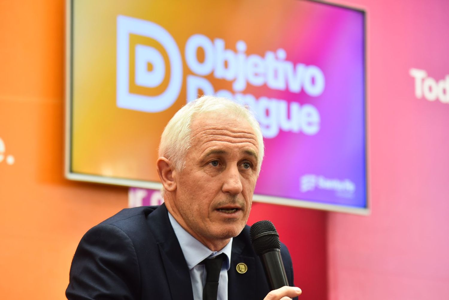 Provincia adquiere vacunas contra el dengue