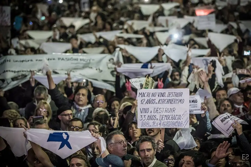 Marchas en todo el país contra la decisión de Macri de involucrar a las Fuerzas Armadas en seguridad interior
