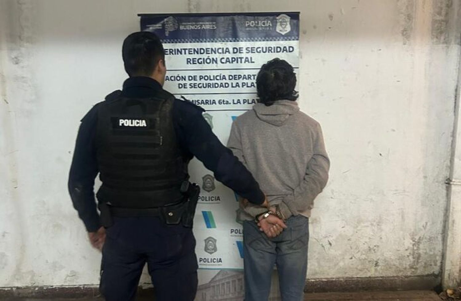 Crimen del bebé en La Plata: presentaba fractura de cráneo, costillas quebradas y moretones