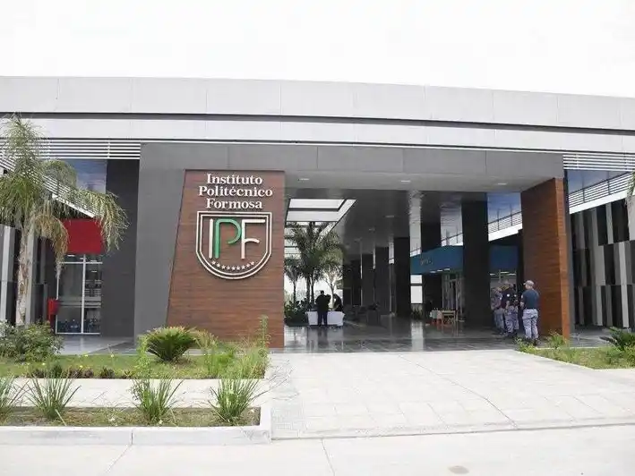 IPF: equipo interdisciplinario brinda apoyo 
psicológico y acompaña a los estudiantes