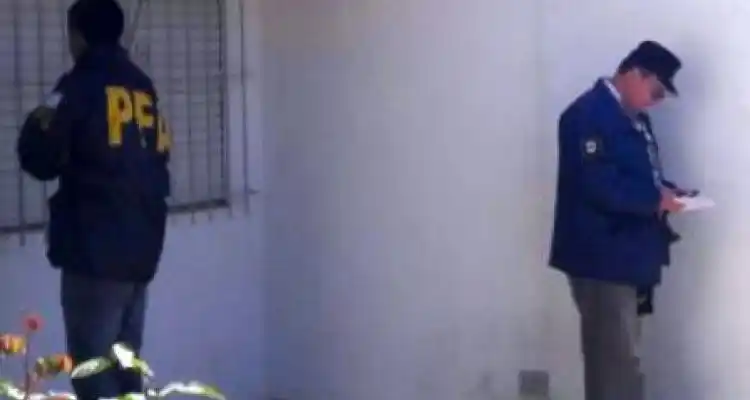 Allanan un domicilio por “delitos cibernéticos contra la niñez y adolescencia”