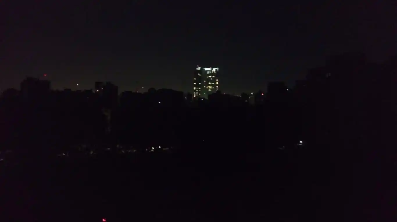 Apagón en el Conurbano y Capital: Al menos 30 mil usuarios afectados