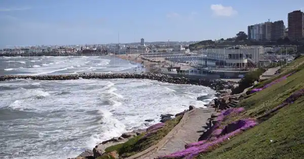 Un martes a pleno sol en Mar del Plata