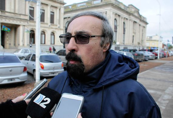 La prórroga de la concesión del transporte causó sorpresa y malestar en la Cámara