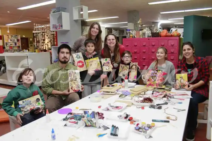 Taller de figuritas en el ciclo Después del Cole