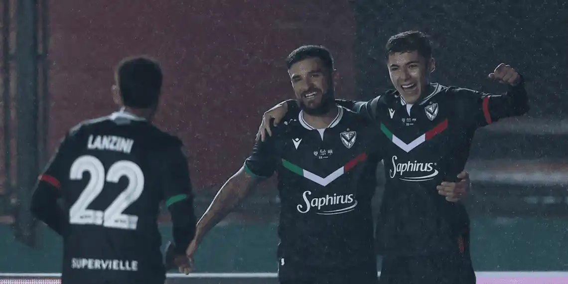 El "Fortín" venció al "Tricolor" por 4-1 y avanzó a los 16vos de final.