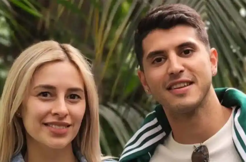 Escándalo total: encontraron in fraganti a Exequiel Palacios con su amante en el sillón de su casa