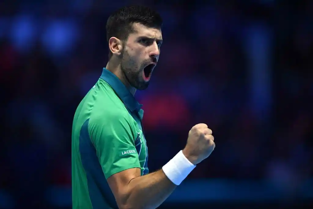 Djokovic venció a Alcaraz y buscará el título ante Sinner