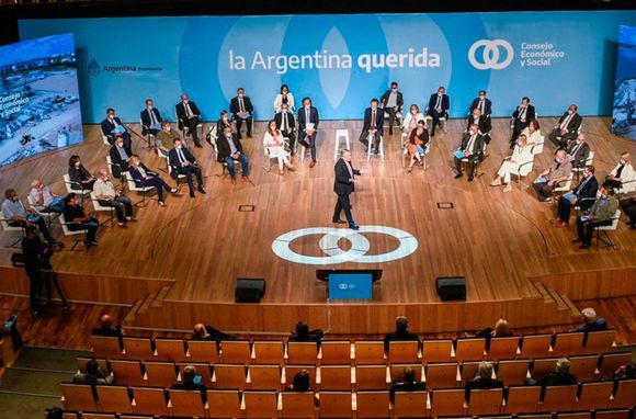 El Gobierno lanzó el Consejo Económico y Social