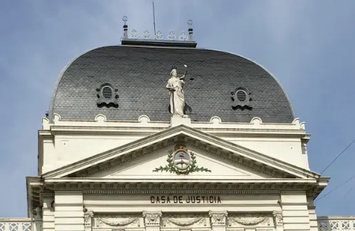 Nuevas designaciones de jueces y fiscales en la Provincia