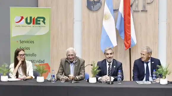 La provincia y la Unión Industrial trabajan en una agenda común