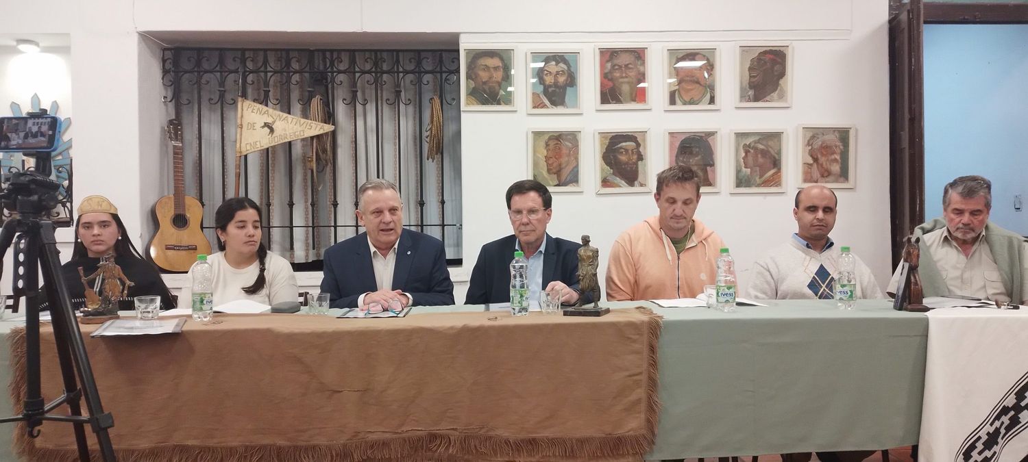 Chalde acompañó la presentación de la Fiesta Nacional de las Llanuras