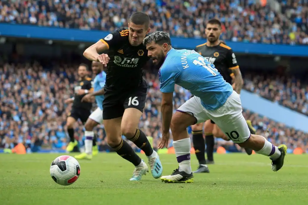 Manchester City perdió como local 