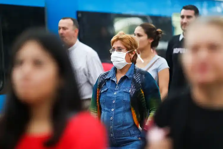 Confirmaron otros 19 casos en Argentina y el total asciende a 97