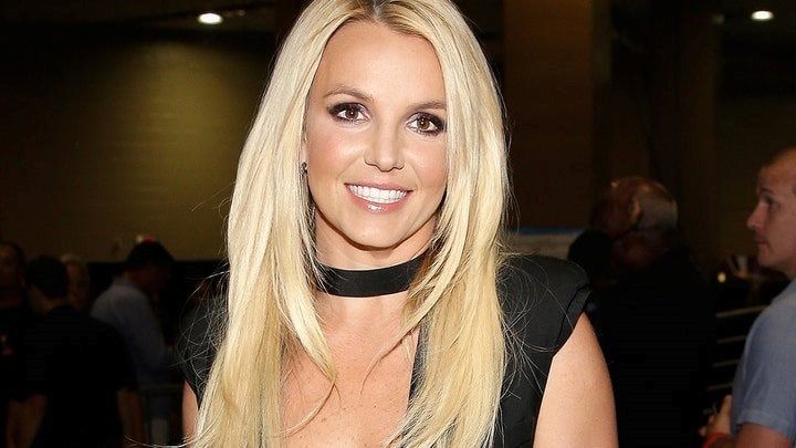 Britney Spears desconcertó a sus seguidores.