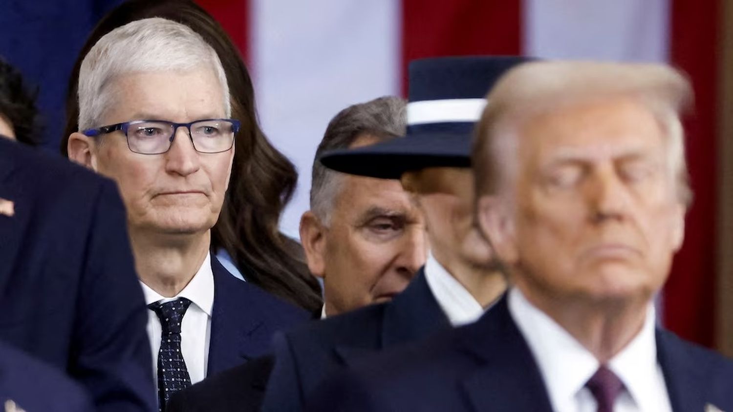 Tim Cook en la asunción de Donald Trump como presidente de los Estados Unidos (Foto: Reuters)