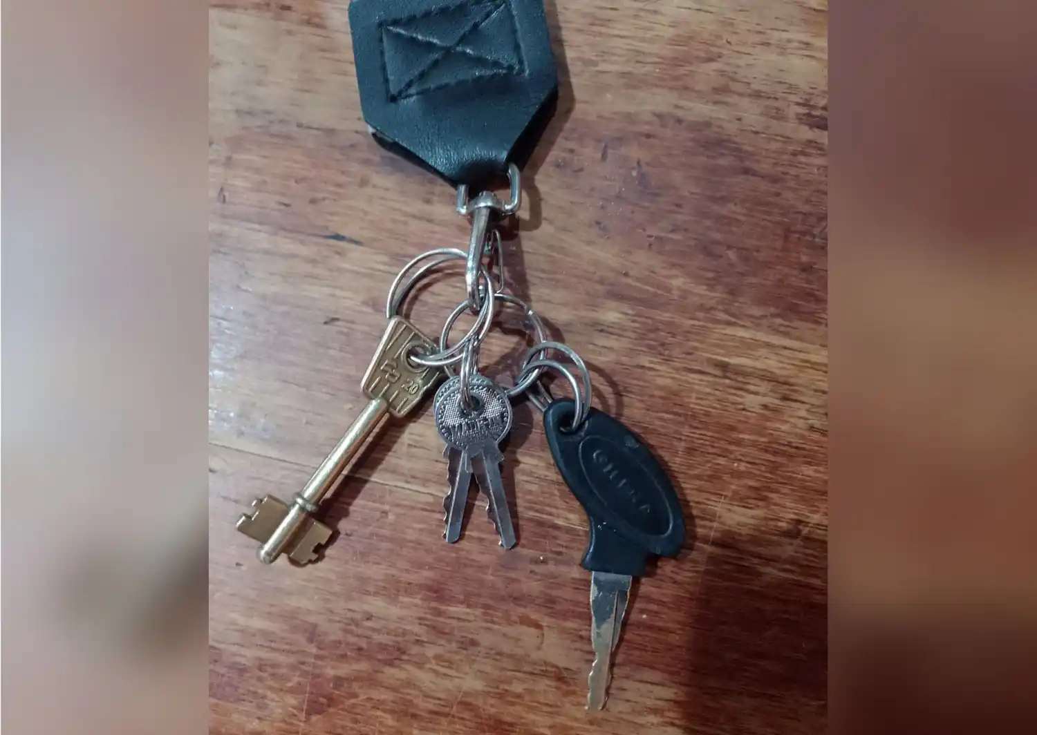 Llaves encontradas cerca de la escuela Normal