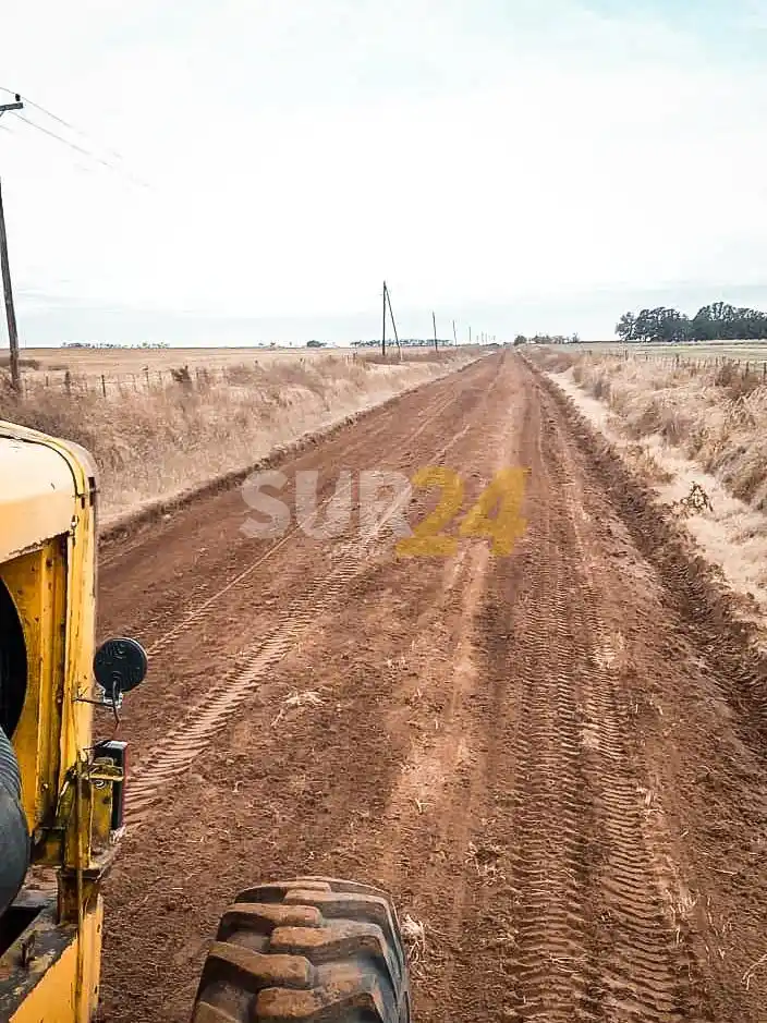 Teodelina: mejora y mantenimiento de caminos rurales