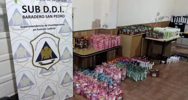 La causa del exchofer del intendente llegó a un supermercado chino de Santa Lucía