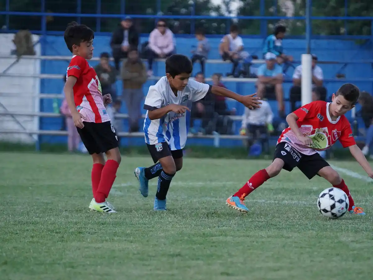 Los chicos y un sábado con acción