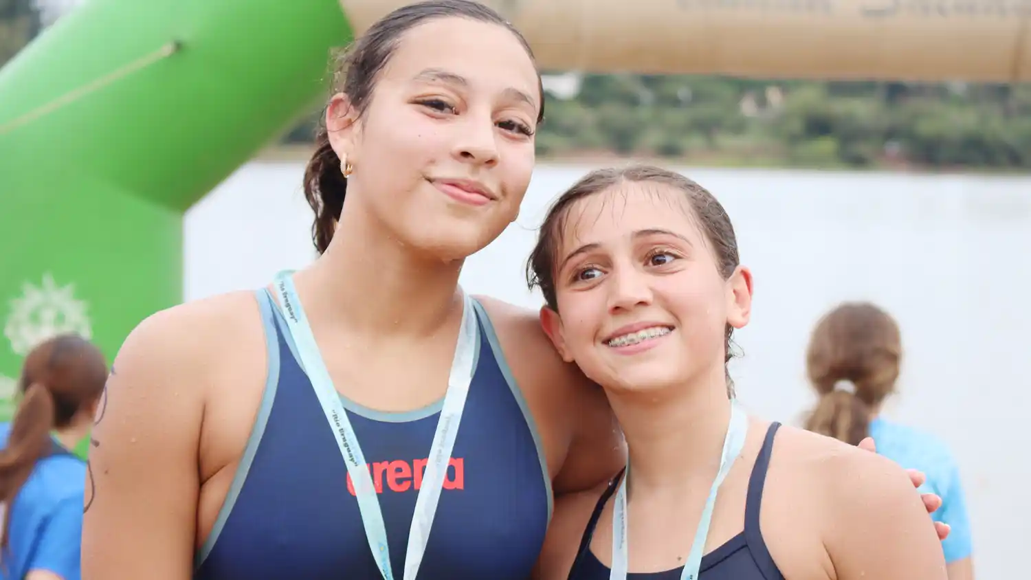 La concordiense Lara Cabrera y Santiago Boviez de Paraná ganaron la prueba de aguas abiertas