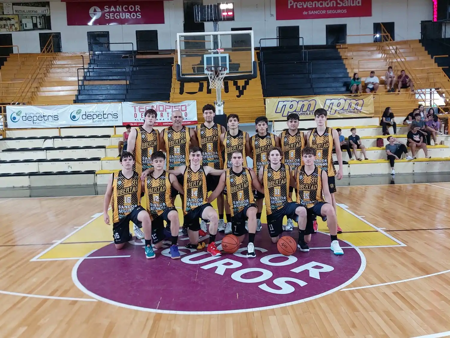 El Tigre recibe a las 21:30 a Santa Paula.Foto:Libertadsunchales.comn.ar