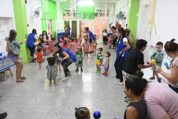 Un total de 200 nuevos ingresantes iniciaron el ciclo lectivo en los jardines municipales