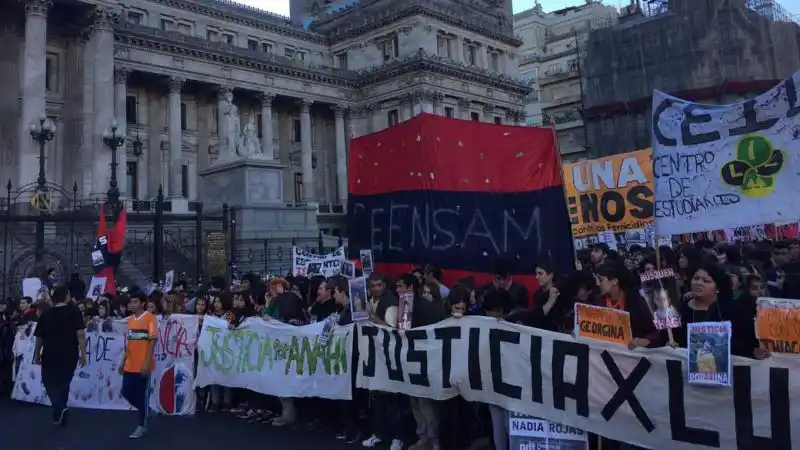 Con un reclamo de justicia, se realizó la marcha por Anahí Benítez