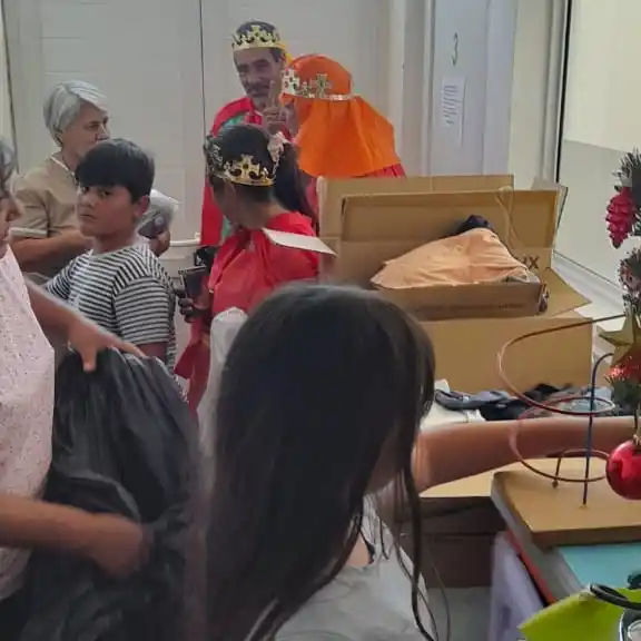 Los Reyes Magos llevaron alegría a más de 850 niños gualeyos