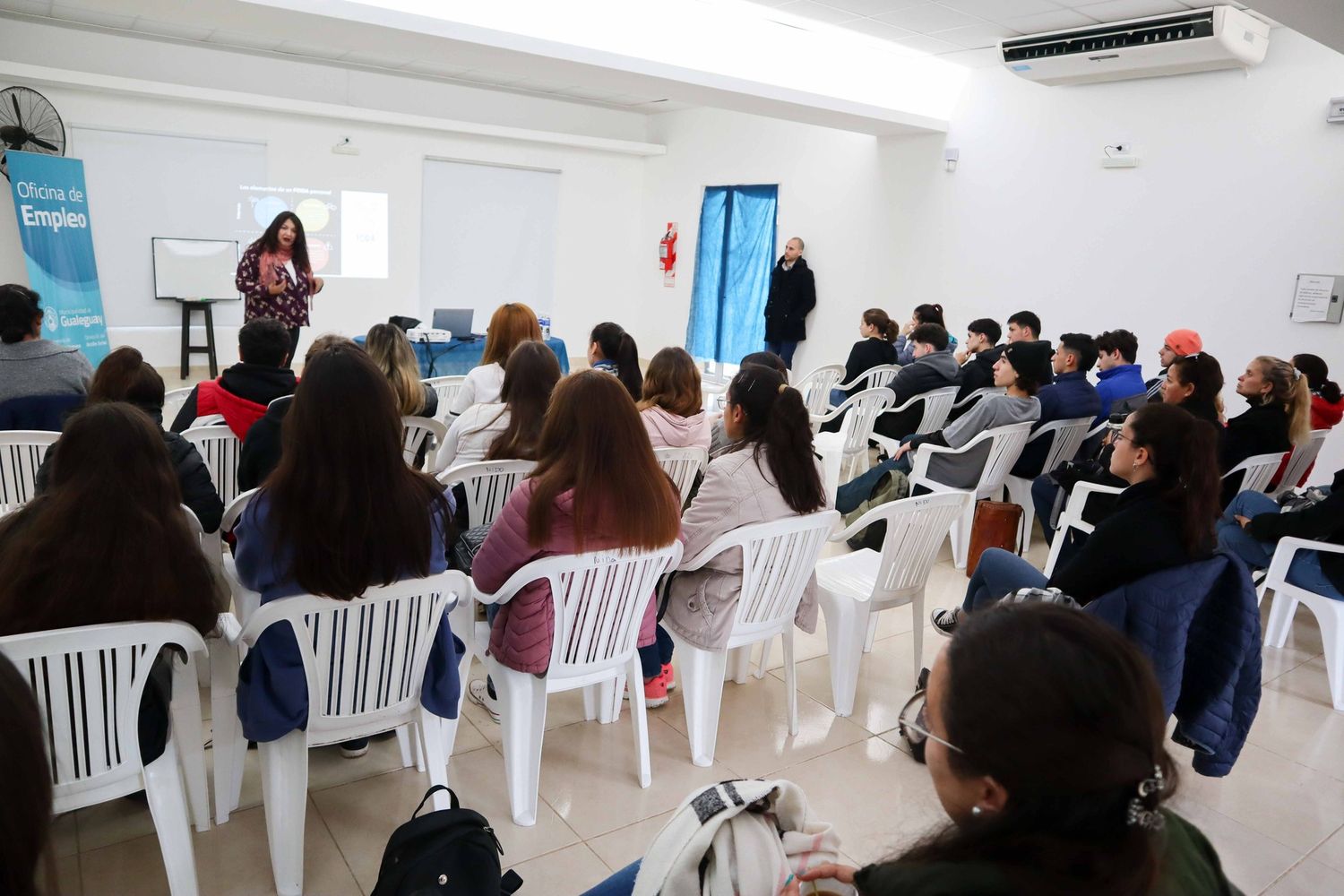 La Oficina de Empleo dictó un Taller de Inserción Laboral