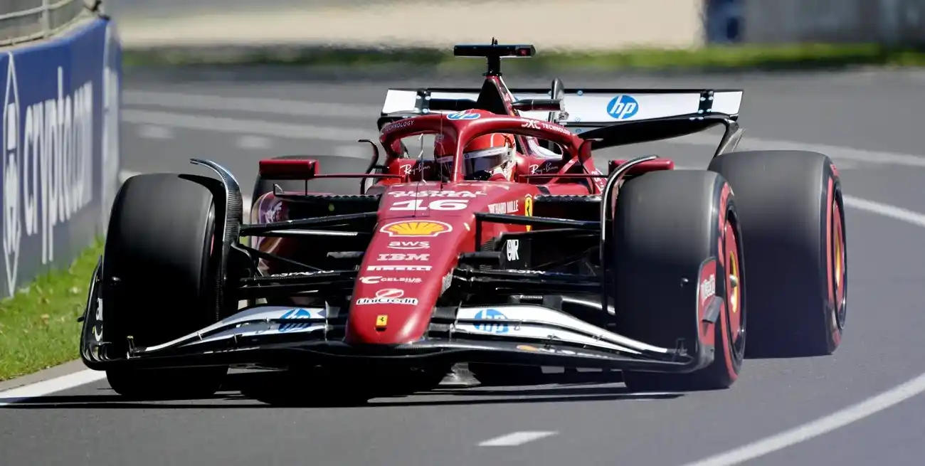 Charles Leclerc este viernes en los segundos ruedos. Crédito: Reuters