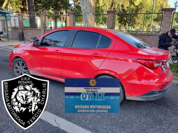 Violento asalto en zona norte: lo amenazaron con un arma blanca, le robaron el vehículo y la policía lo recuperó