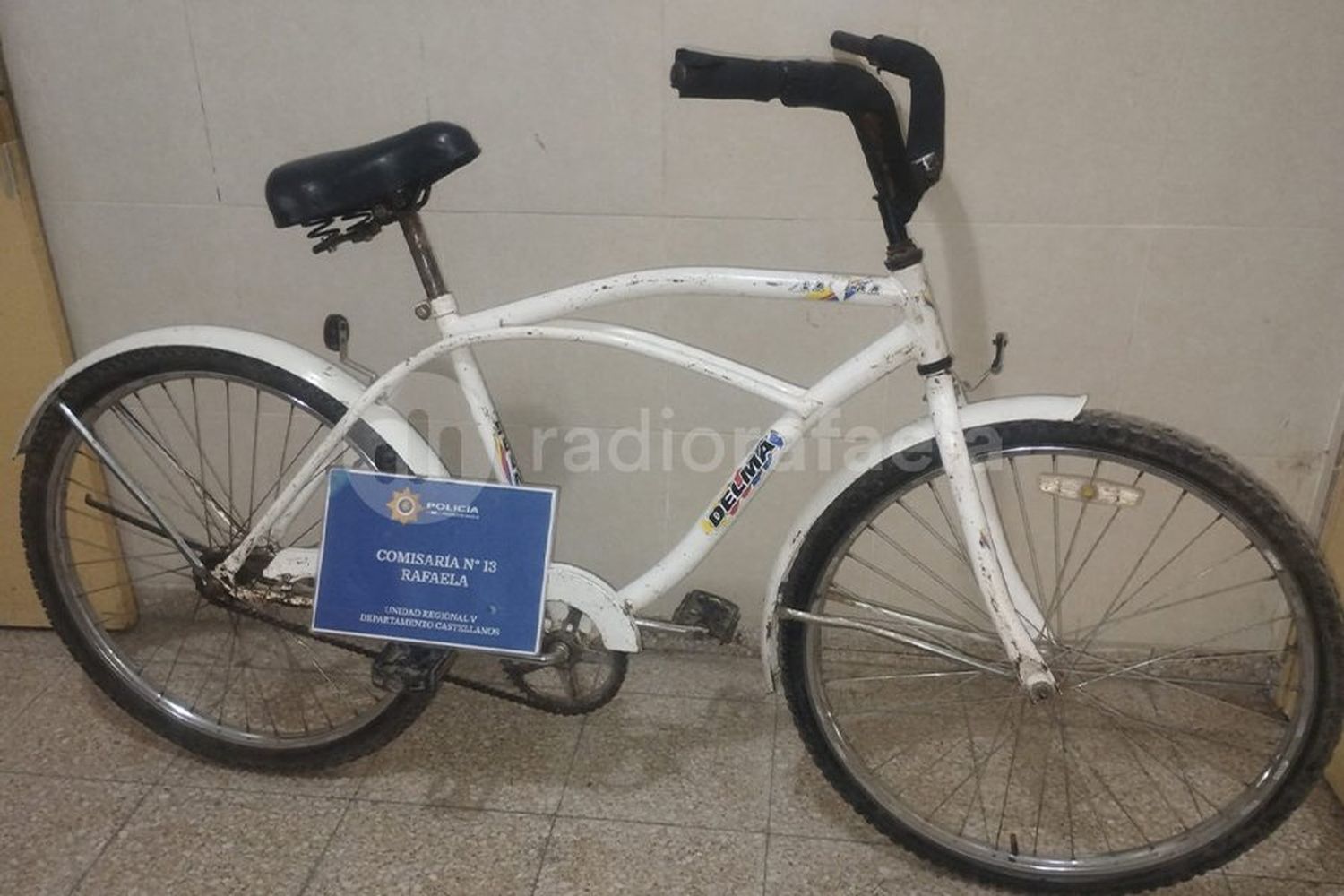 Le robaron la bicicleta, pero la policía la recuperó poco después