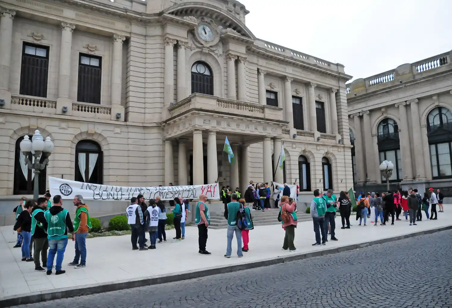 Docentes de jardines municipales: sin avances tras una nueva reunión, esta vez con presencia del STMT