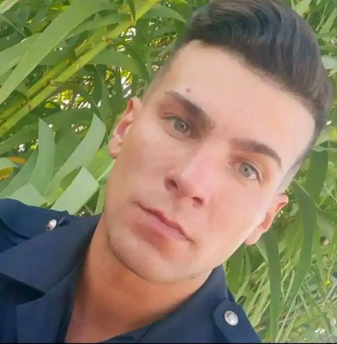 Ramos Mejía: Delincuentes asesinaron a tiros a un Policía Federal durante intento de asalto a heladería